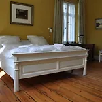 Osterloff Apartament *